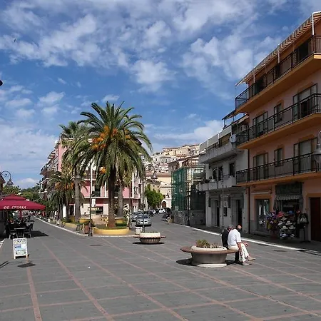 Duplex 250 M From The Sea Apartment