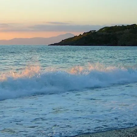 Duplex 250 M From The Sea * Scalea